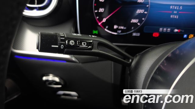 Mercedes-Benz GLC-Class 2025 — photo 27