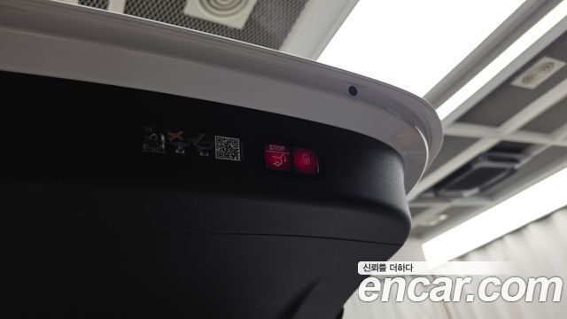 Mercedes-Benz GLC-Class 2025 — photo 30