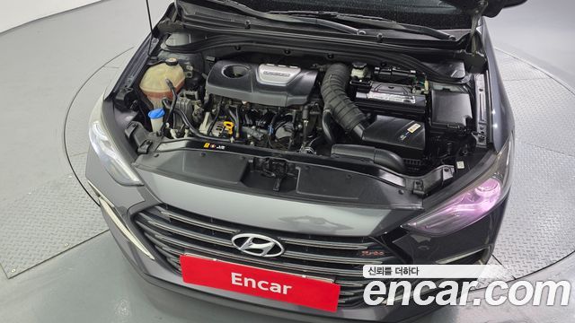 Hyundai AVANTE 2017 — photo 6