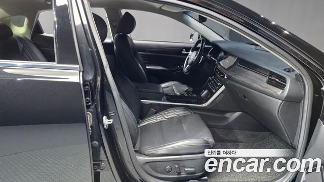 Kia K7 2020 — photo 11