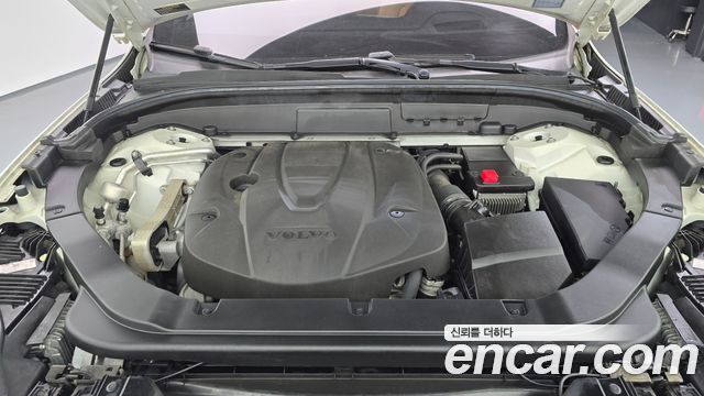 Volvo XC60 2018 — photo 6