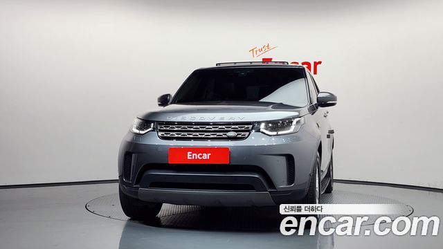 Land Rover Discovery 2019 — photo 3