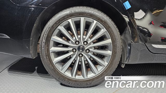 Kia K7 2017 — photo 5