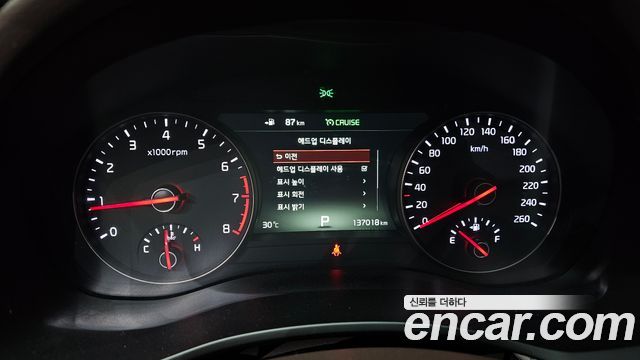 Kia K7 2017 — photo 8