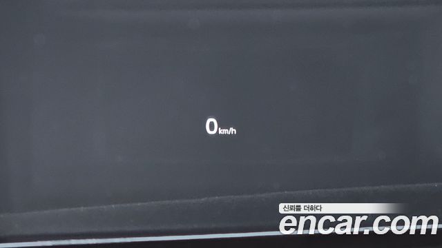 Kia K7 2017 — photo 12