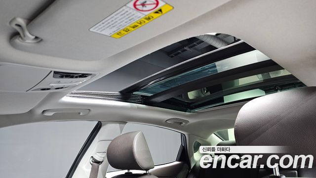 Kia K7 2017 — photo 18