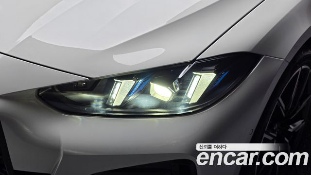 BMW 4-Series 2025 — photo 8