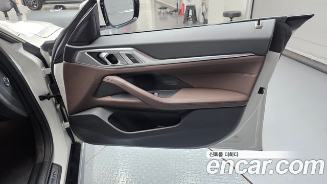 BMW 4-Series 2025 — photo 15