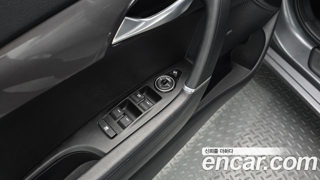 Hyundai i40 2014 — photo 17