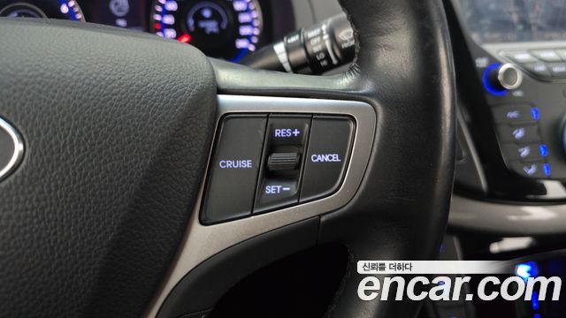 Hyundai i40 2014 — photo 20