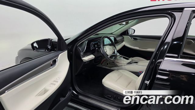 Hyundai Grandeur 2023 — photo 13