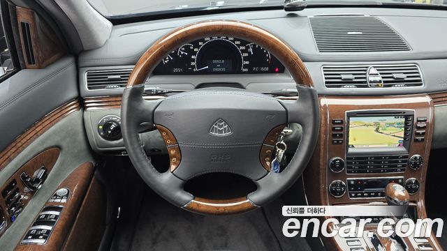 Maybach 57 2011 — photo 13