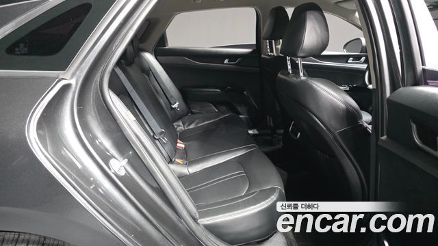 Kia K5 2020 — photo 18