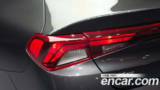 Kia K5 2020 — photo 9