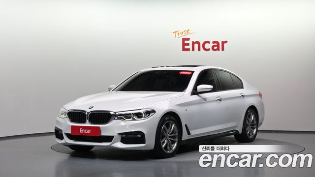 BMW 5-Series 2017 — photo 34