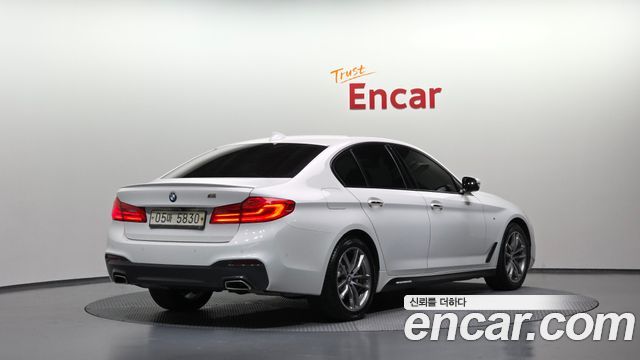 BMW 5-Series 2017 — photo 2