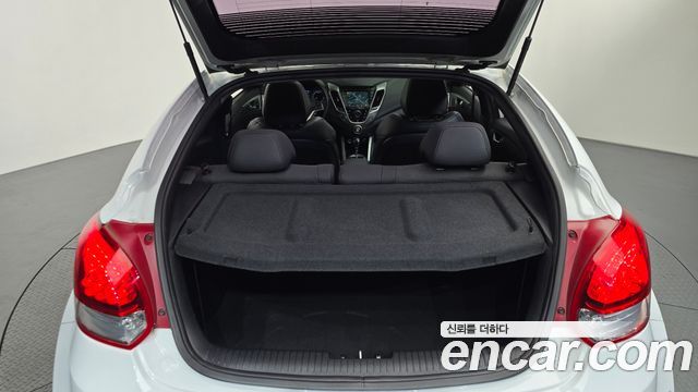 Hyundai Veloster 2015 — photo 19