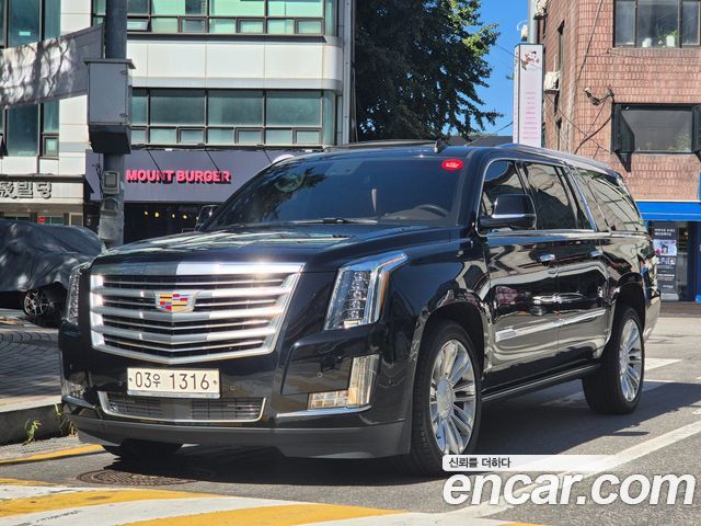 Cadillac Escalade 2017 — photo 1