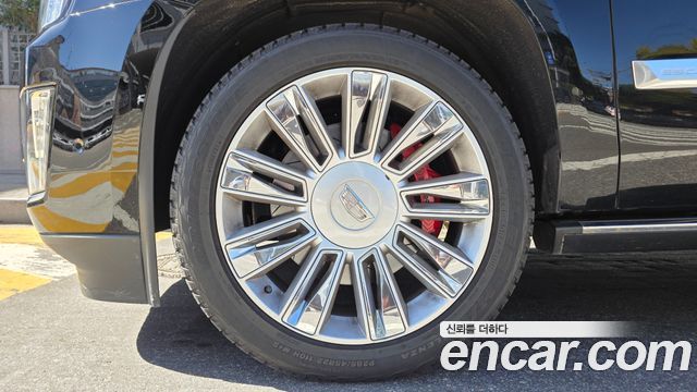Cadillac Escalade 2017 — photo 5