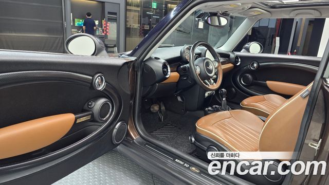 Mini Cooper 2010 — photo 10