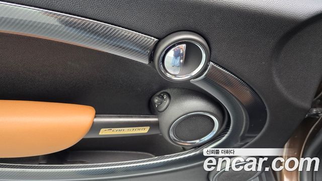 Mini Cooper 2010 — photo 14