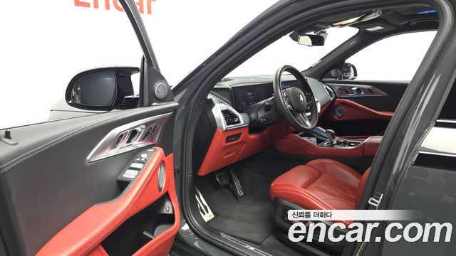 BMW XM 2025 — photo 13