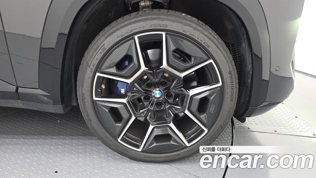 BMW XM 2025 — photo 7