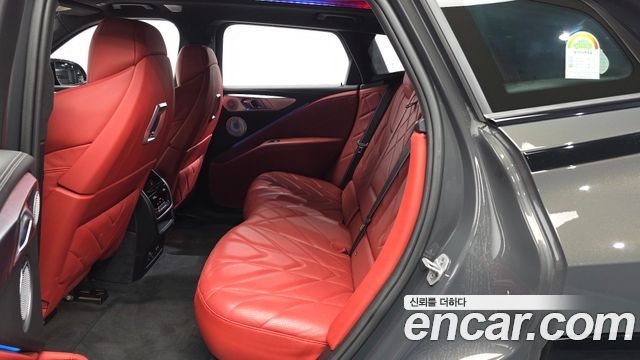 BMW XM 2025 — photo 16