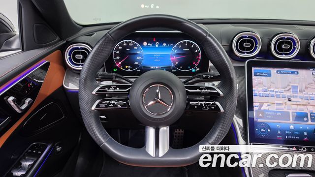 Mercedes-Benz C-Class 2023 — photo 19