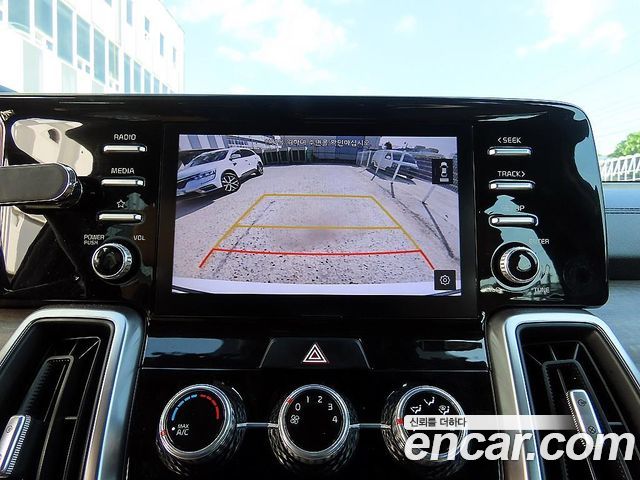Kia Sorento 2021 — photo 17