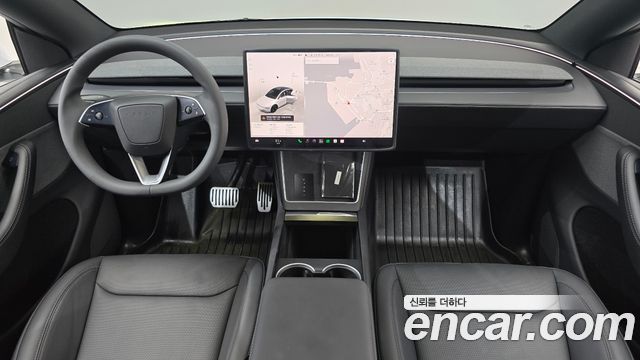 Tesla Model Y 2026 — photo 10