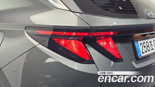 Hyundai Tucson 2023 — photo 9