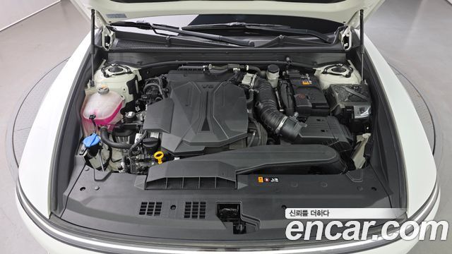 Hyundai Grandeur 2023 — photo 6