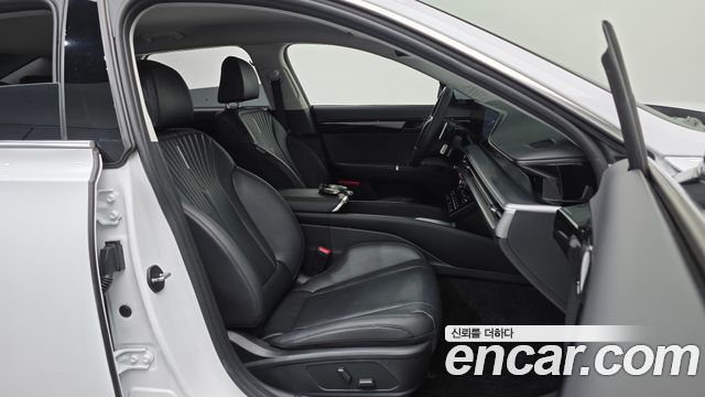 Hyundai Grandeur 2023 — photo 16