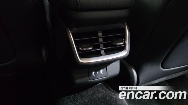 Hyundai Grandeur 2023 — photo 28