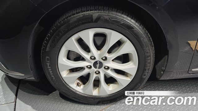 Kia K8 2022 — photo 5