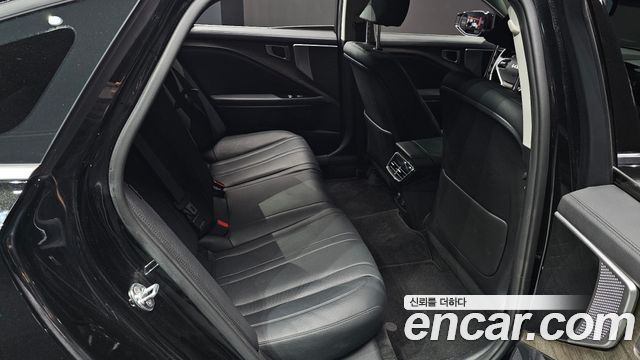 Kia K8 2022 — photo 11