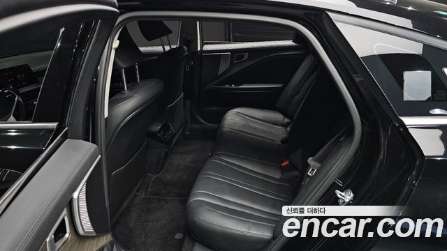 Kia K8 2022 — photo 12