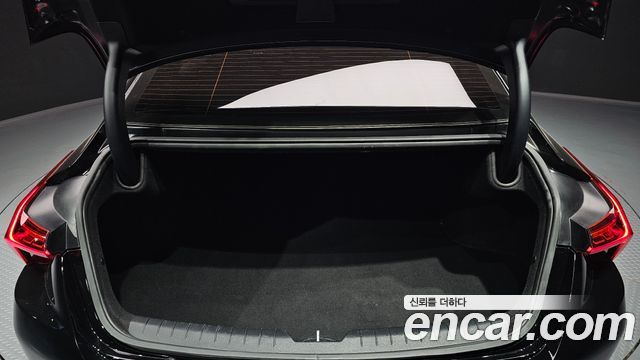 Kia K8 2022 — photo 20