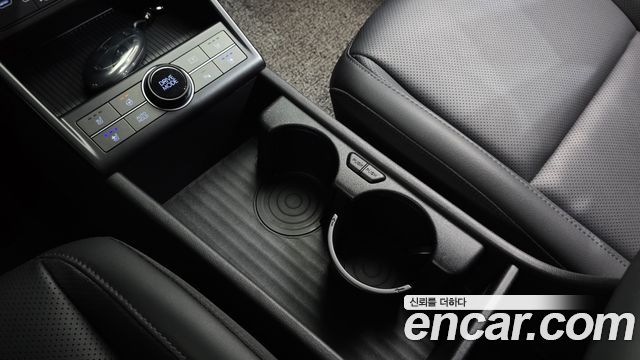 Hyundai Kona 2025 — photo 26