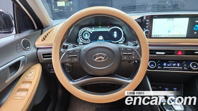 Hyundai Sonata 2020 — photo 19