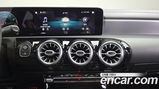 Mercedes-Benz CLA-Class 2020 — photo 12