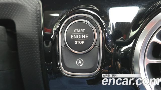 Mercedes-Benz CLA-Class 2020 — photo 19