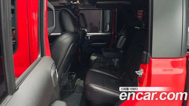 Jeep Gladiator 2021 — photo 11