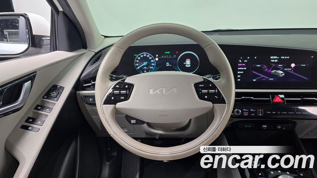 Kia Niro 2023 — photo 19