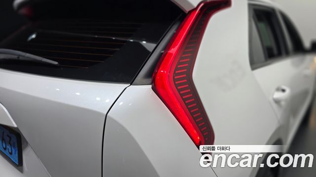 Kia Niro 2023 — photo 9