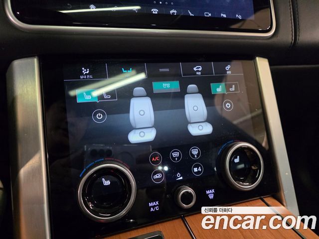 Land Rover Range Rover 2019 — photo 6