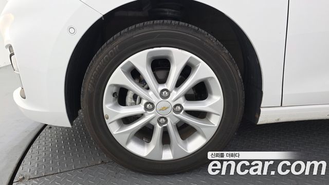 Chevrolet Korea Spark 2022 — photo 5