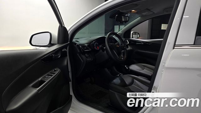 Chevrolet Korea Spark 2022 — photo 13