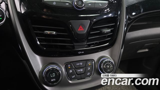 Chevrolet Korea Spark 2022 — photo 32